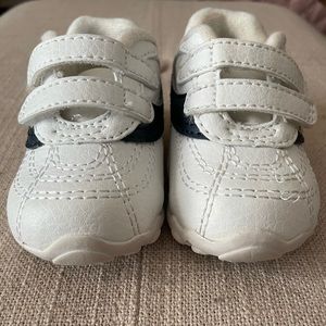 Champion Baby Sneakers Size 2w